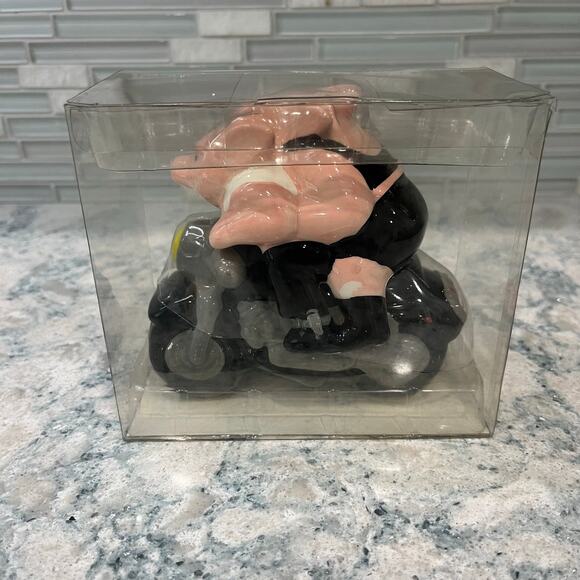 Essential Home Clay Biker Hogs Salt And Pepper Shakers New - Picture 3 of 5